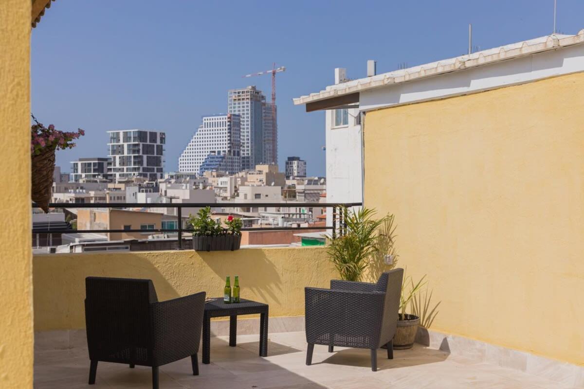 Apartment Carmel Market Roof Top Designed *