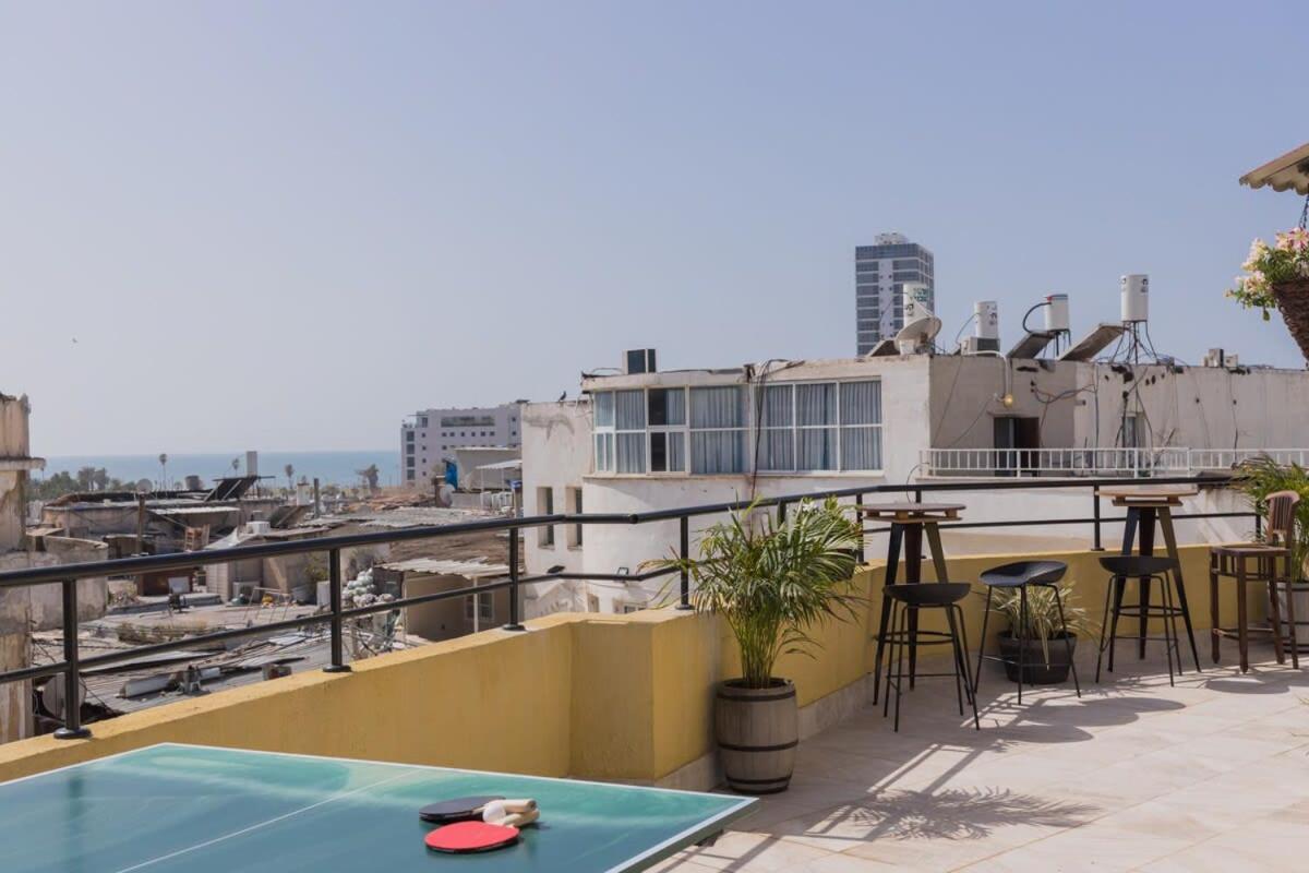 Carmel Market Roof Top Designed Apartment Tel Aviv