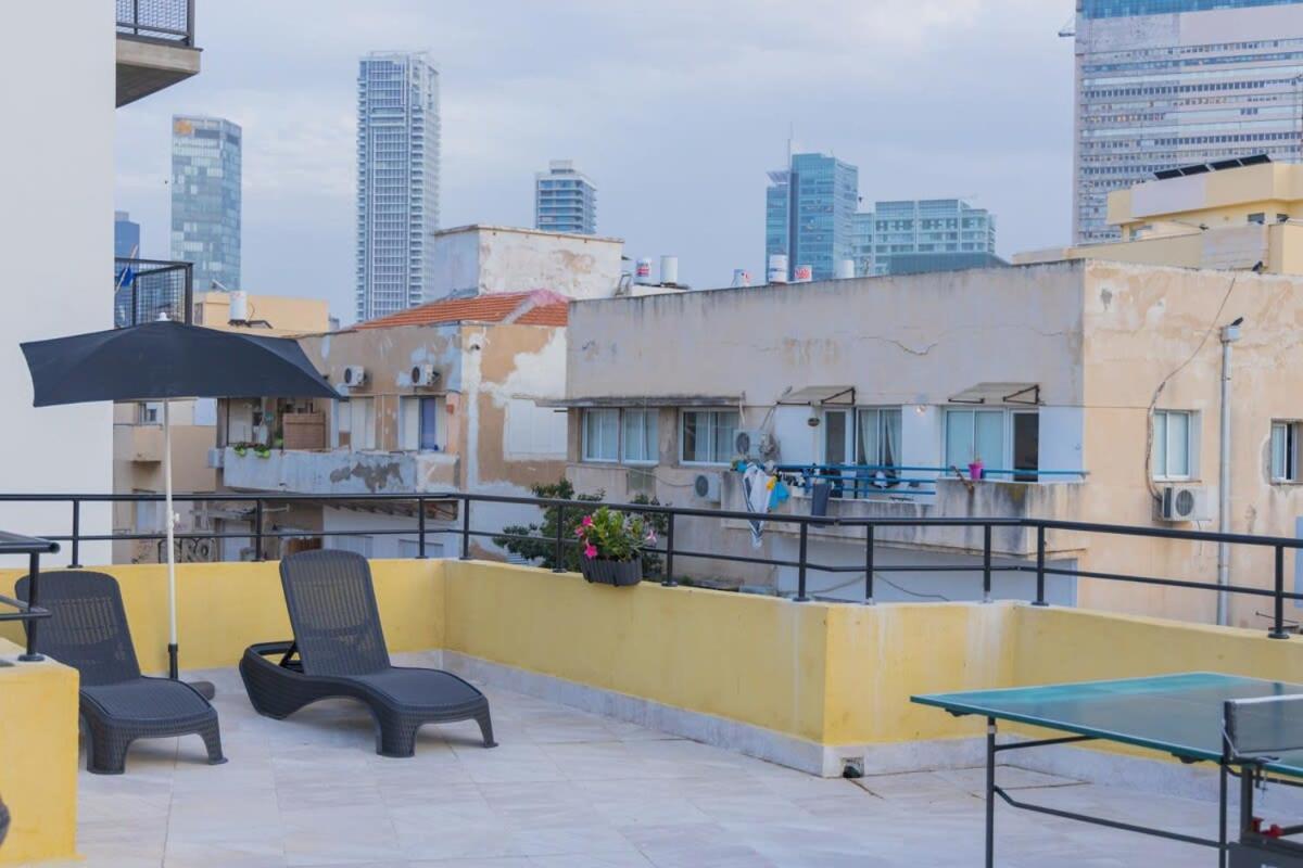 Apartment Carmel Market Roof Top Designed *